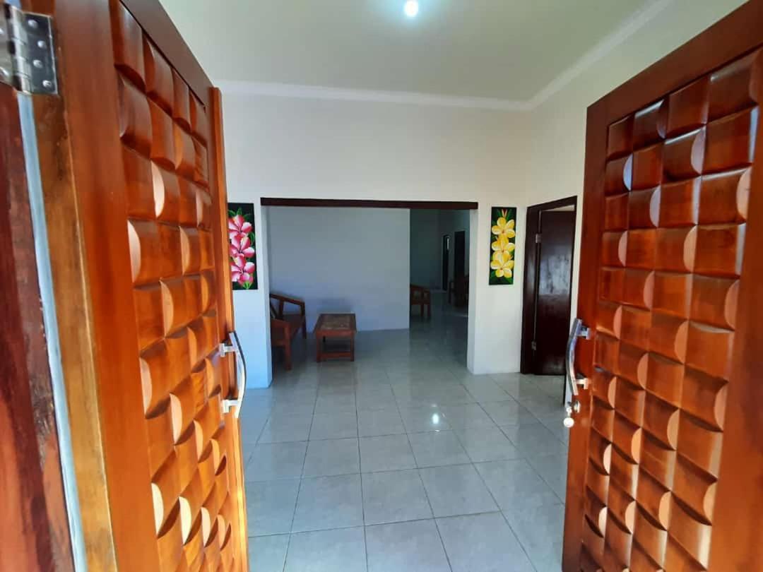999 Khs Homestay Gilimanuk Kültér fotó