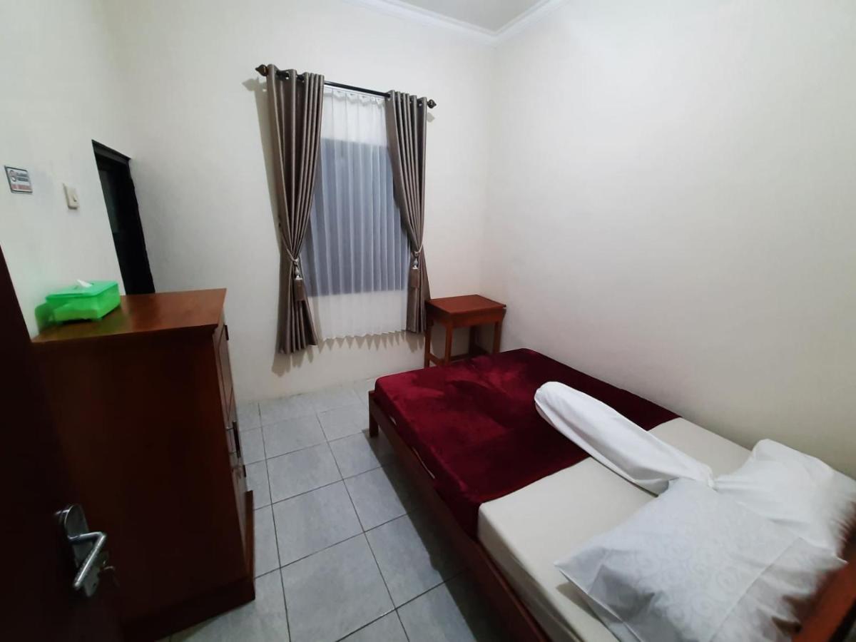 999 Khs Homestay Gilimanuk Kültér fotó